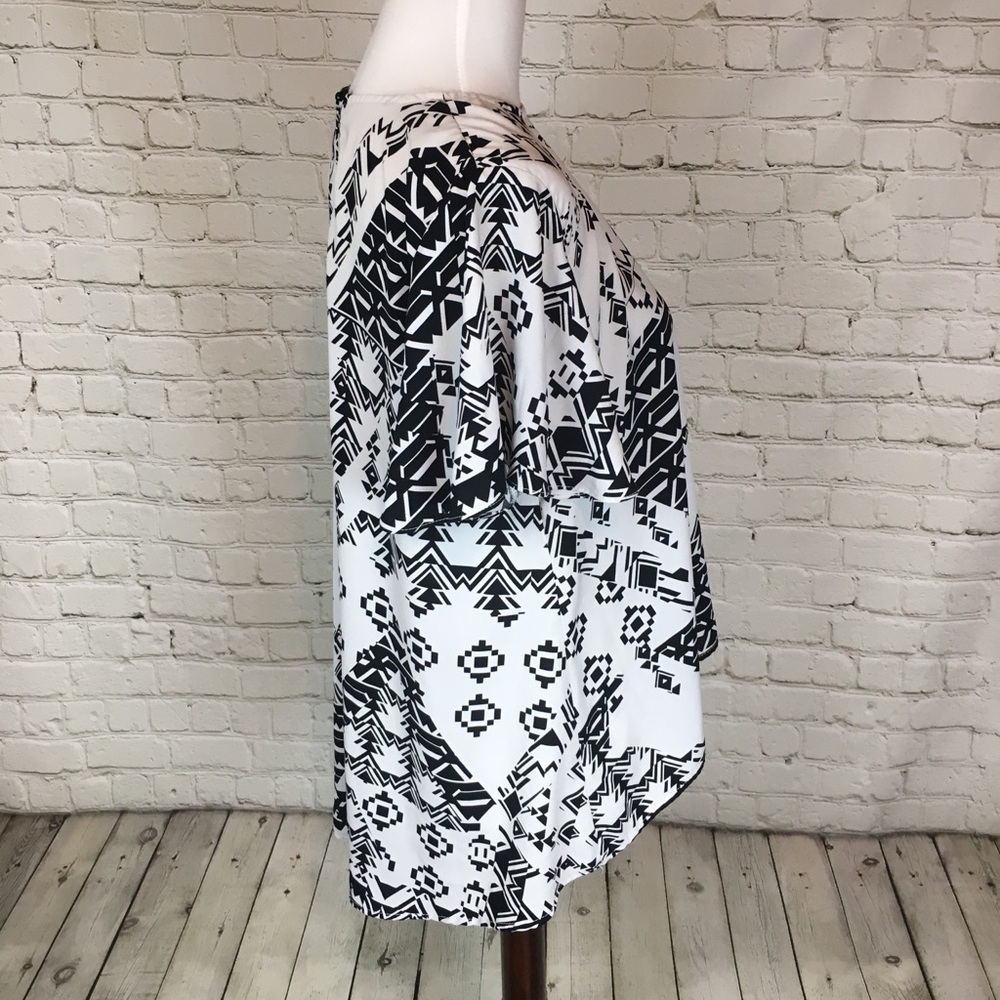 Aztec Print Trapeze Blouse - Picture 3 of 4